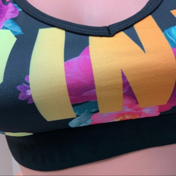 🌸New🌸PINK Victoria’s Secret Sports Bra SMALL NWT - Picture 4 of 5
